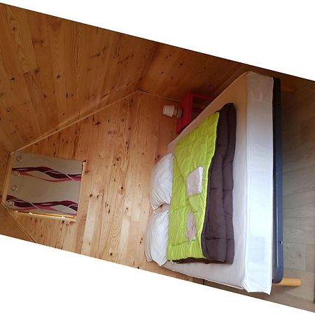 Camping Aquarev Hotell Loudéac Eksteriør bilde