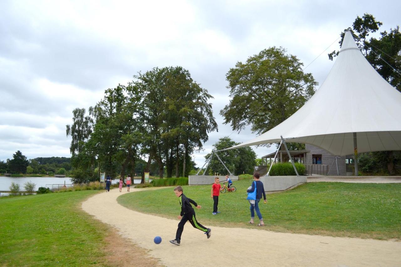 Camping Aquarev Hotell Loudéac Eksteriør bilde